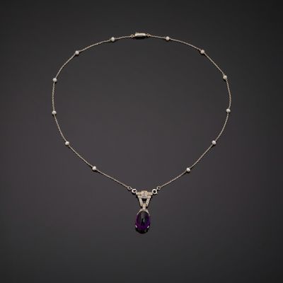 Collier en platine 850°°° et or gris 750°°° (mascaron et hib…