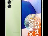 un gros plan d'un téléphone Samsung Galaxy S20 Lite vert