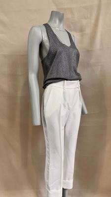 grey tank top and white pants on a mannequin mannequin mannequin mannequin mannequin mannequin mannequin mannequin