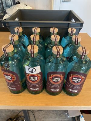 12 bouteilles de Disco (Eau de vie) Cépages : Muscat Petit G… - Photo 1