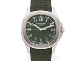 une image d'un gros plan d'une montre-bracelet sur un fond blanc