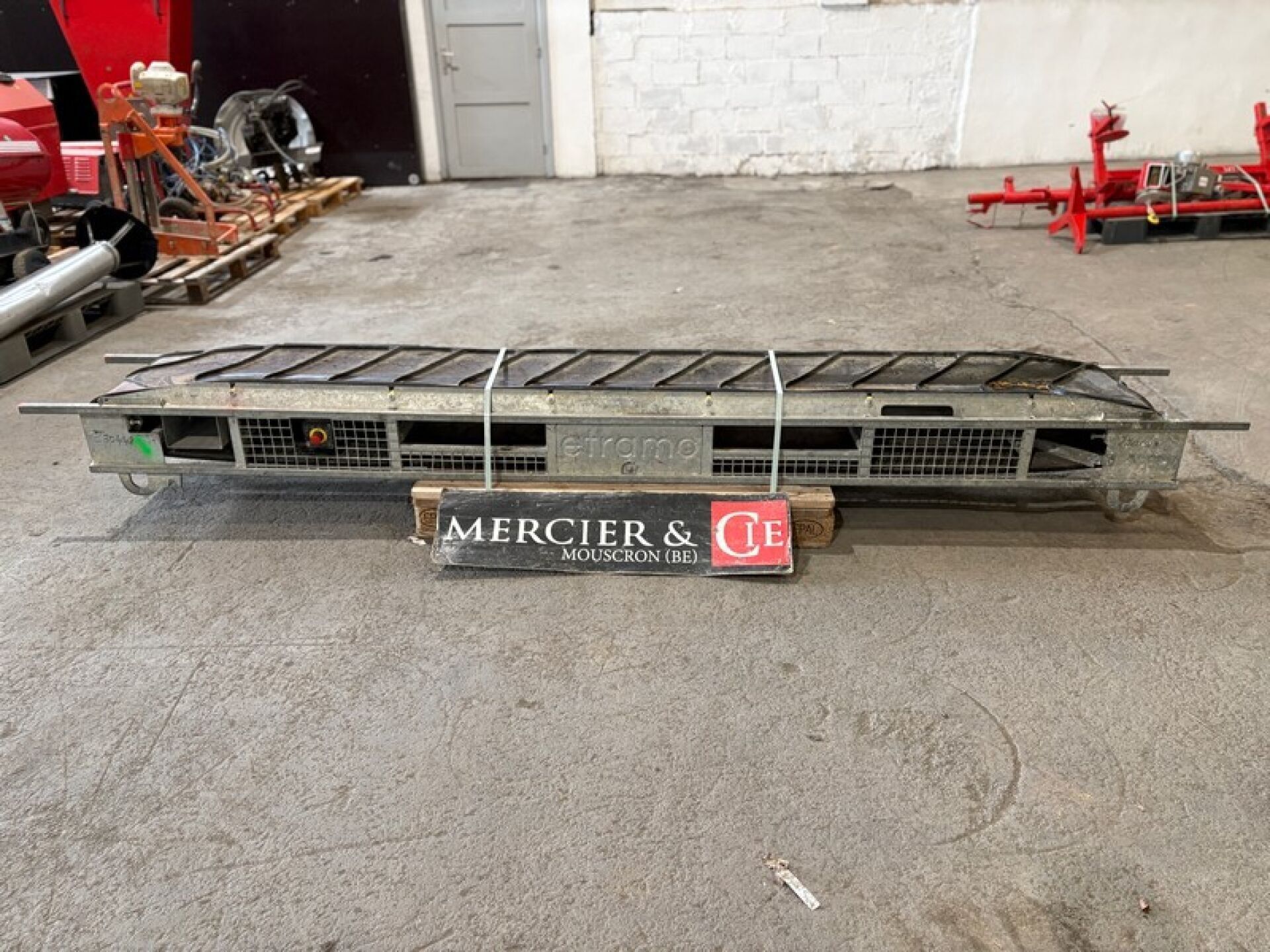 ETRAMO TRANSPORTBAND 3M - BANDE DE TRANSPORT 230V - LONGUEUR…