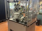 une image d'une machine dans une usine