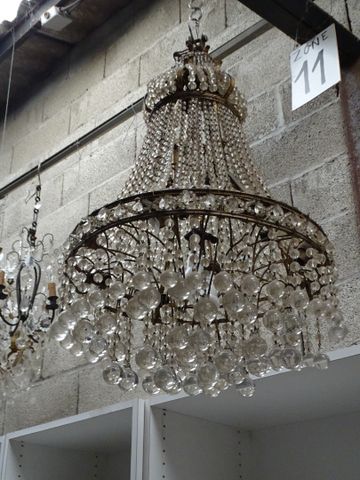Important lustre cage à pampilles à 12 lumières H : 90
