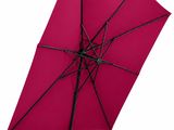 un parapluie avec une tige noire sur fond blanc