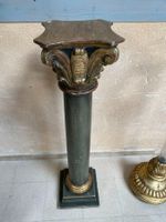 Colonne décorative de style classique avec un chapiteau scul… (photo 4)