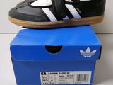 chaussures adidas Gazelle noires et blanches, toutes neuves
