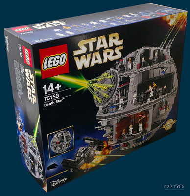 une boîte contenant un ensemble Lego Star Wars