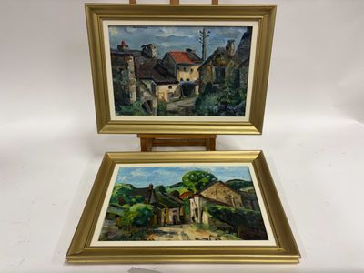deux tableaux représentant des maisons, dans des cadres dorés, sur fond blanc
