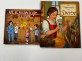 deux livres pour enfants consacrés à l'art et à l'archéologie posés sur une table
