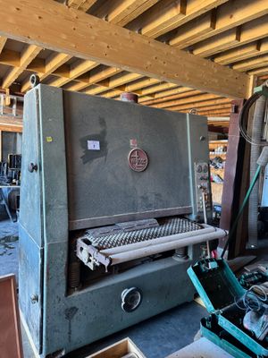 1 calibreuse ponceuse VIETMAC (380volt passage 1m)large band…