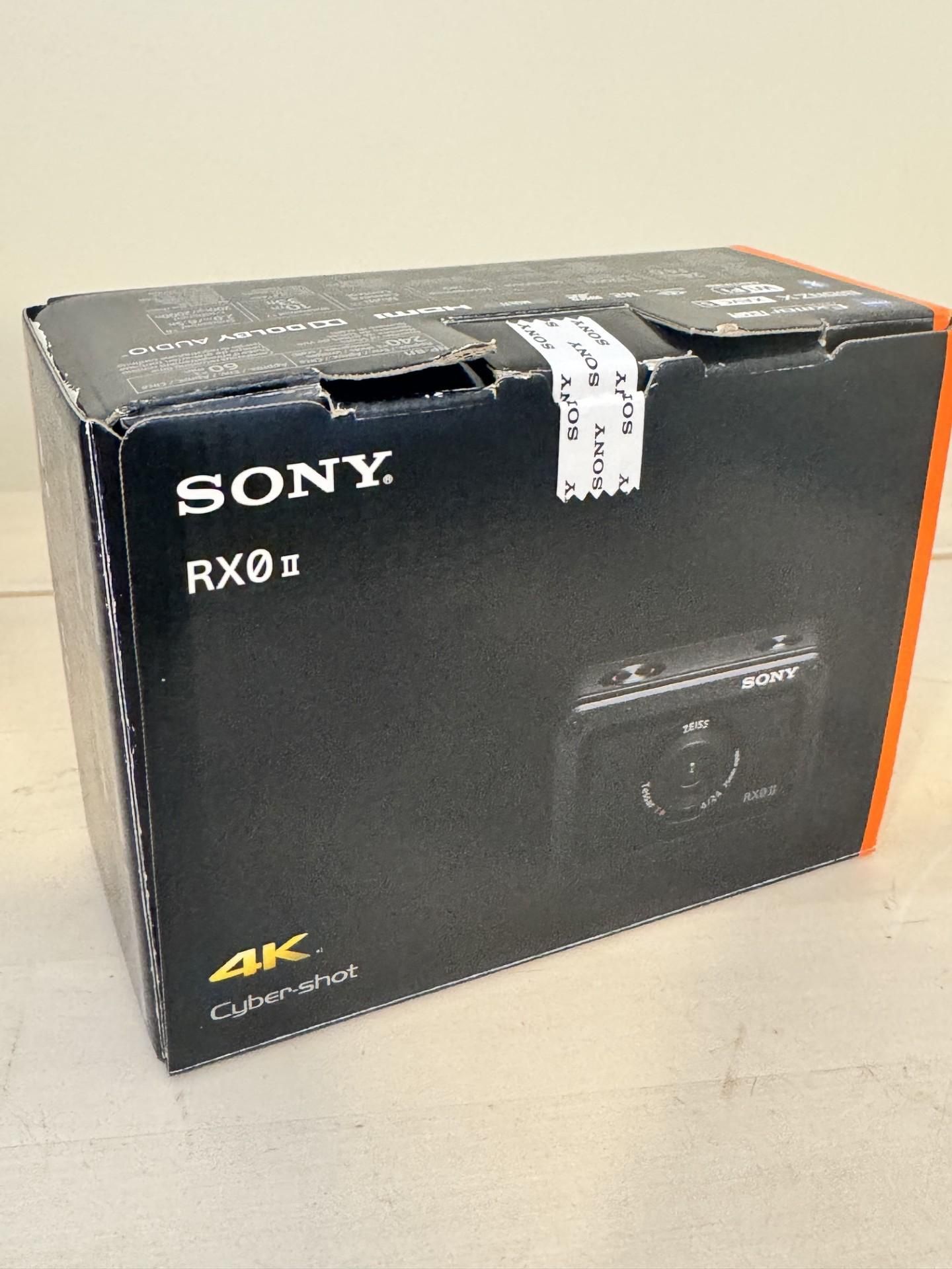 * Caméra SONY RX0 II 4 K cyber shot DSC-RXOM2