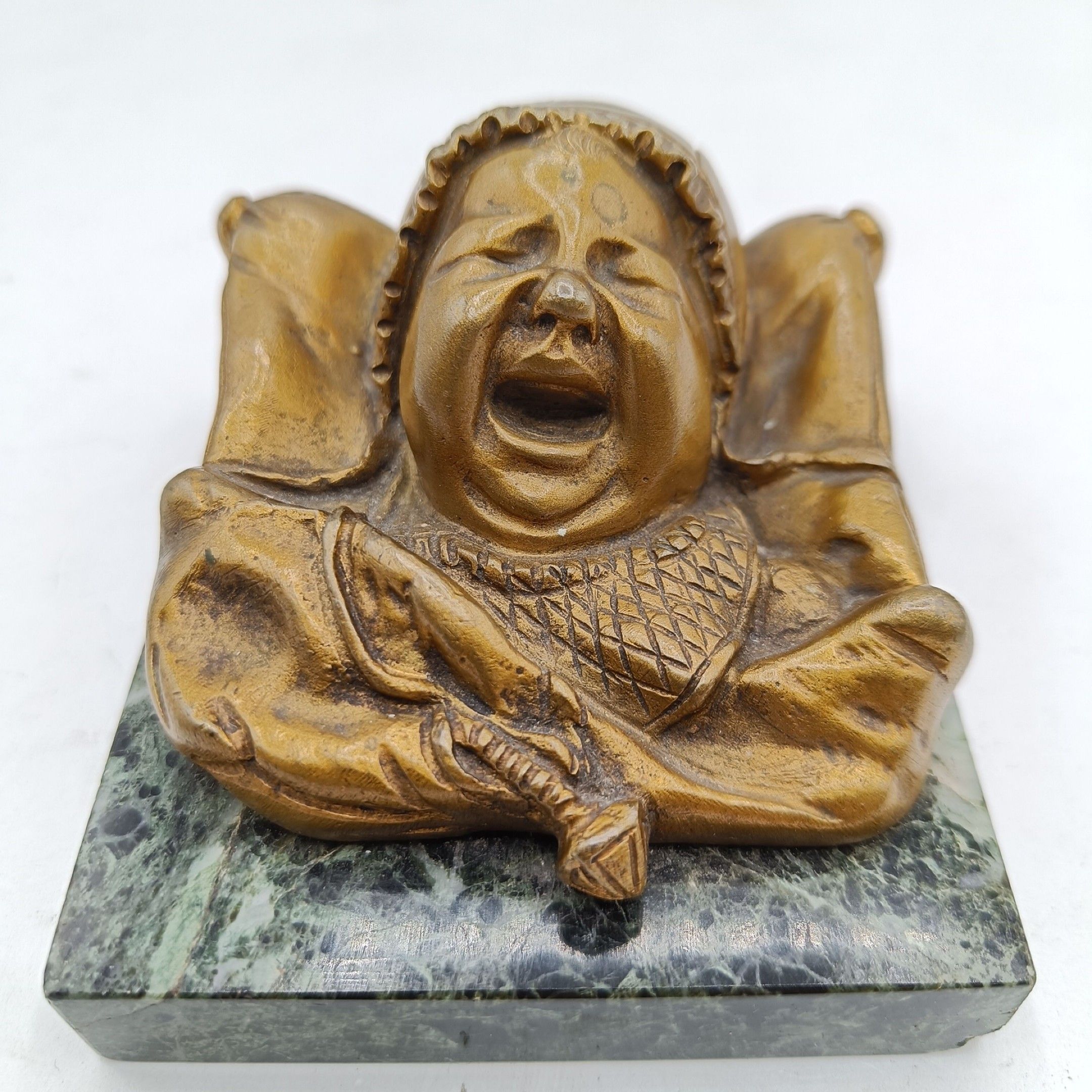 Objets d'art & Curiosités