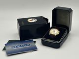 an image of a box with a watch inside of it