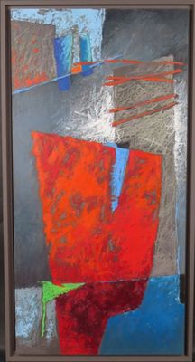 peinture abstraite représentant une chaise rouge et un vase bleu posés sur une table