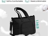une image représentant un sac fourre-tout noir portant l'inscription « sac matelassé léger »