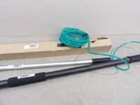 Lot de 3 articles divers, comprenant : Un bras de brosse de … (photo 2)