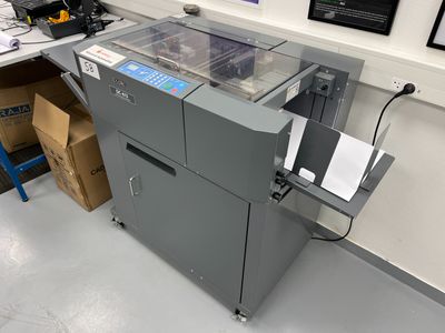 Massicot DUPLO DC-615, pouvant former rainureuse. Coupe format SR A3 ( - Photo 1