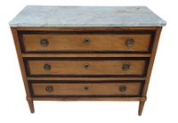 Commode Louis XVI à 3 tiroirs ,dessus marbre. (photo 2)