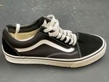 vans old skooler black and white sneakers with white laces
