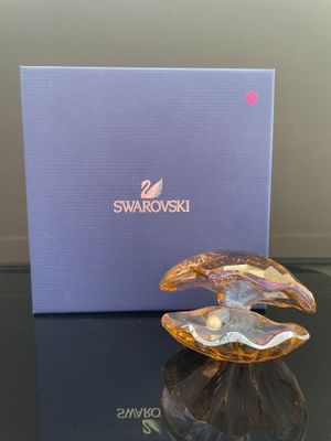 Figurine Swarovski en forme de coquillage avec son coffret