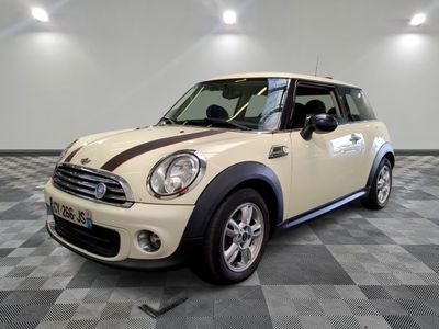 MINI - HATCH 75 CH ONE PACK BRICK LANE - ES - Mise en service: 06/09/2