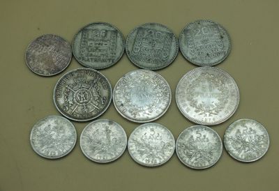 Ensemble de pièces de monnaies françaises en argent composé de cinq pi - Photo 1