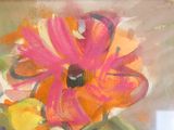 un tableau représentant une fleur dans un vase posé sur une table