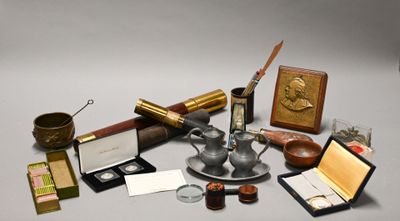 a lot of items that are sitting on a table