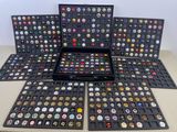a lot of buttons that are on the table