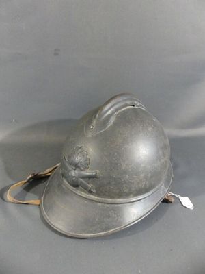 a helmet that is sitting on top of a table