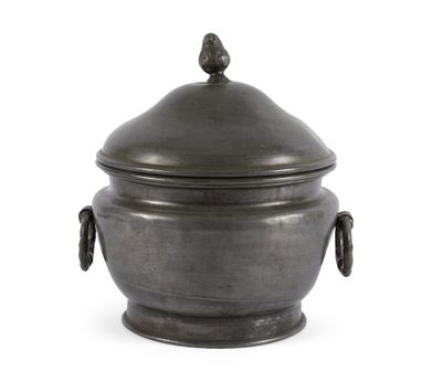 Soupière en étain à 2 anses anneaux