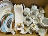 une boîte en carton remplie de nombreux types de plats différents