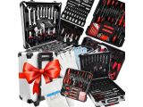 many different types of tools in this case