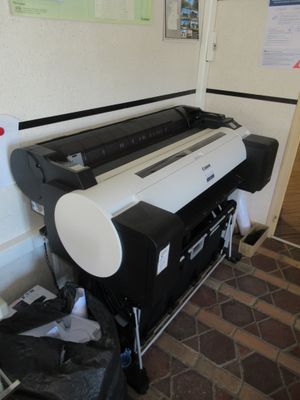 an image of a large printer in a room