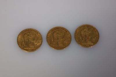 trois pièces d'or, dont une souveraine et une autre souveraine