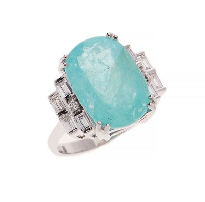 une grande bague en jade turquoise et diamants