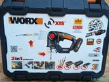 une boîte noire et orange contenant des outils