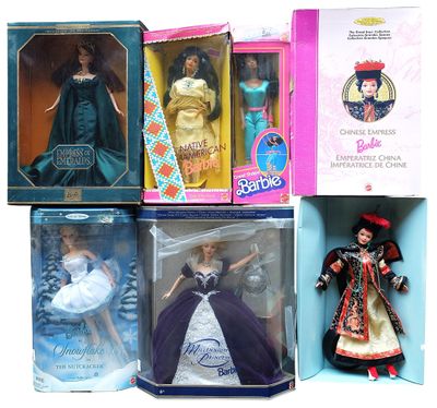 Ensemble comprenant 6 POUPEES, édition Mattel : "Na… - Photo 1