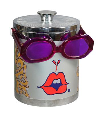 purple sunglasses on a canister with lips and lips on it