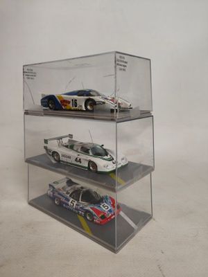 BIZARRE: Série de 3 miniatures, 1/43 ème en boîte d'origine.…
