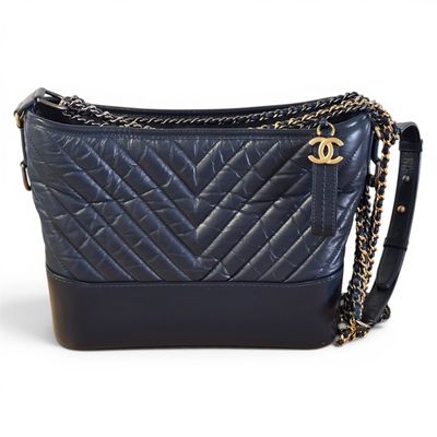 chanel quilted leather shoulder bag