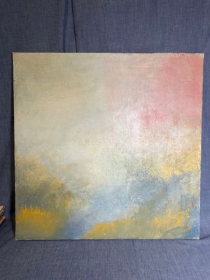une peinture sur une toile bleue, avec un fond jaune et rose