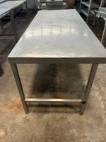 une table 200x80 (photo 2)
