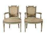 paire de fauteuils français du 19e siècle de style louis xvi
