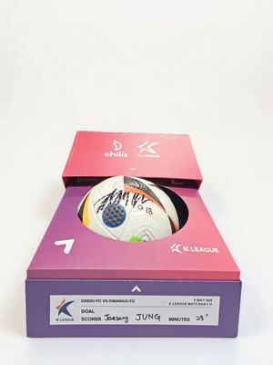 Football - Ballon du match : Daegu FC - Gwangju FC 3-2 du 11…