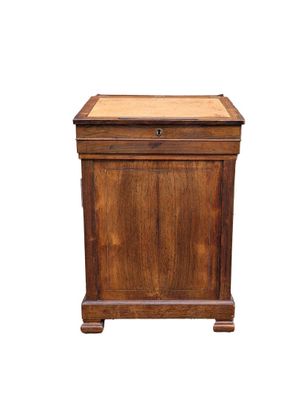 an image of a wooden chest with a drawer on top of it