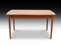 TABLE DE SALLE A MANGER extensible en teck.