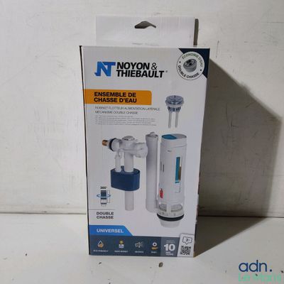 une boîte contenant un purificateur d'eau