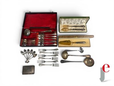 a box with silverware and other silverware in it